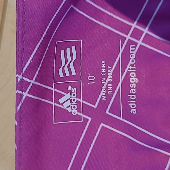 Adidas women's size 10 pink shorts - Picture 2 of 5